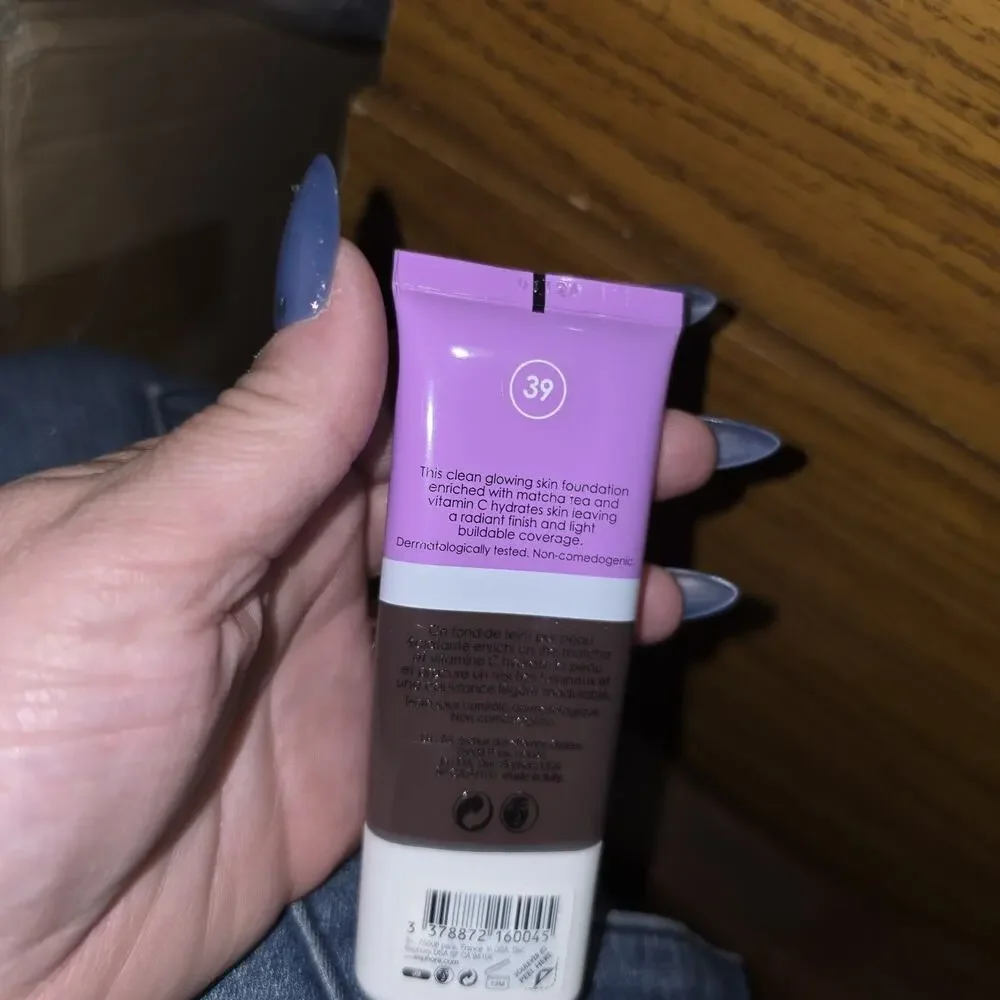 Sephora S Clean Glowing Skin Foundation 39 New Sealed